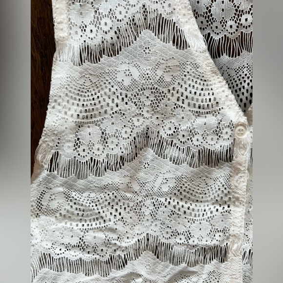 [Free add on item] Vintage delicate ruffled lace top - Picture 4 of 9